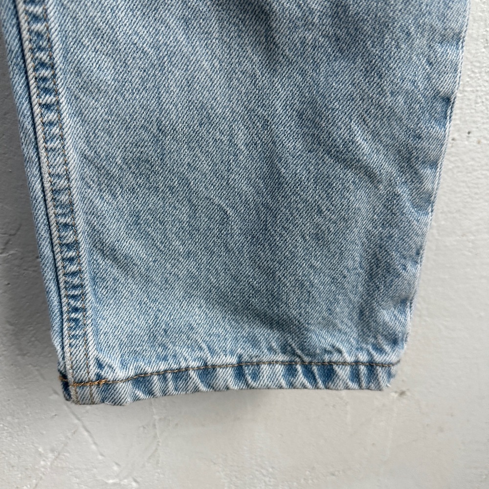 Everlane The Cheeky Jean - Picture 13 of 16
